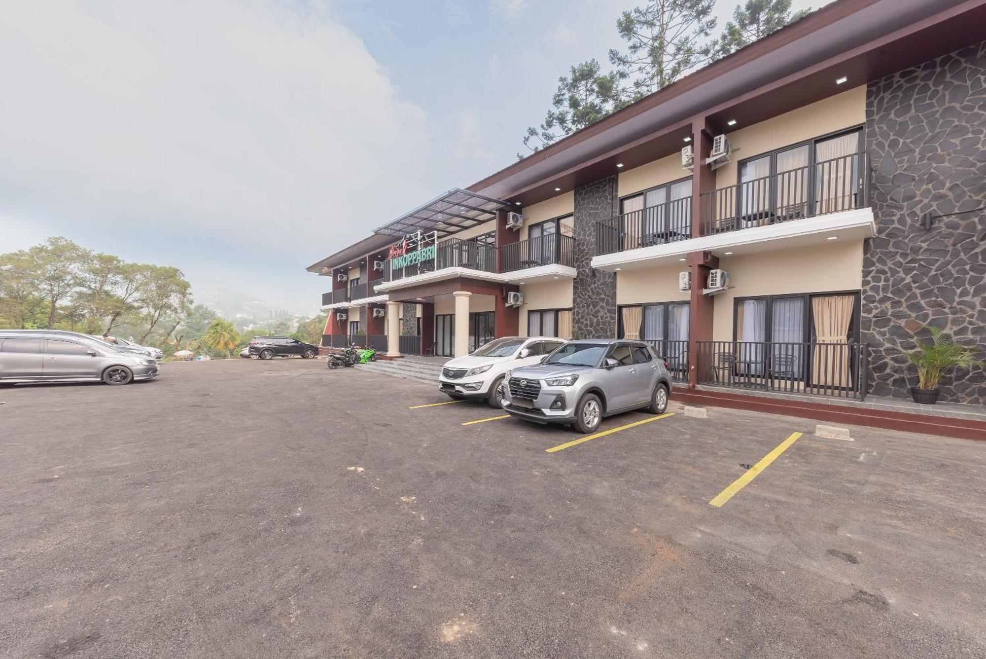Urbanview Hotel Inkoppabri Cisarua Puncak Exteriér fotografie